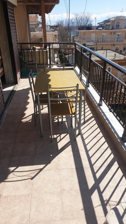 Gouris Appartements Nea Kallikrateia Esterno foto