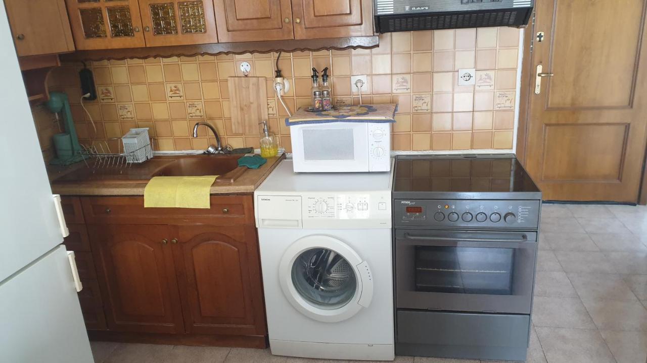 Gouris Appartements Nea Kallikrateia Esterno foto